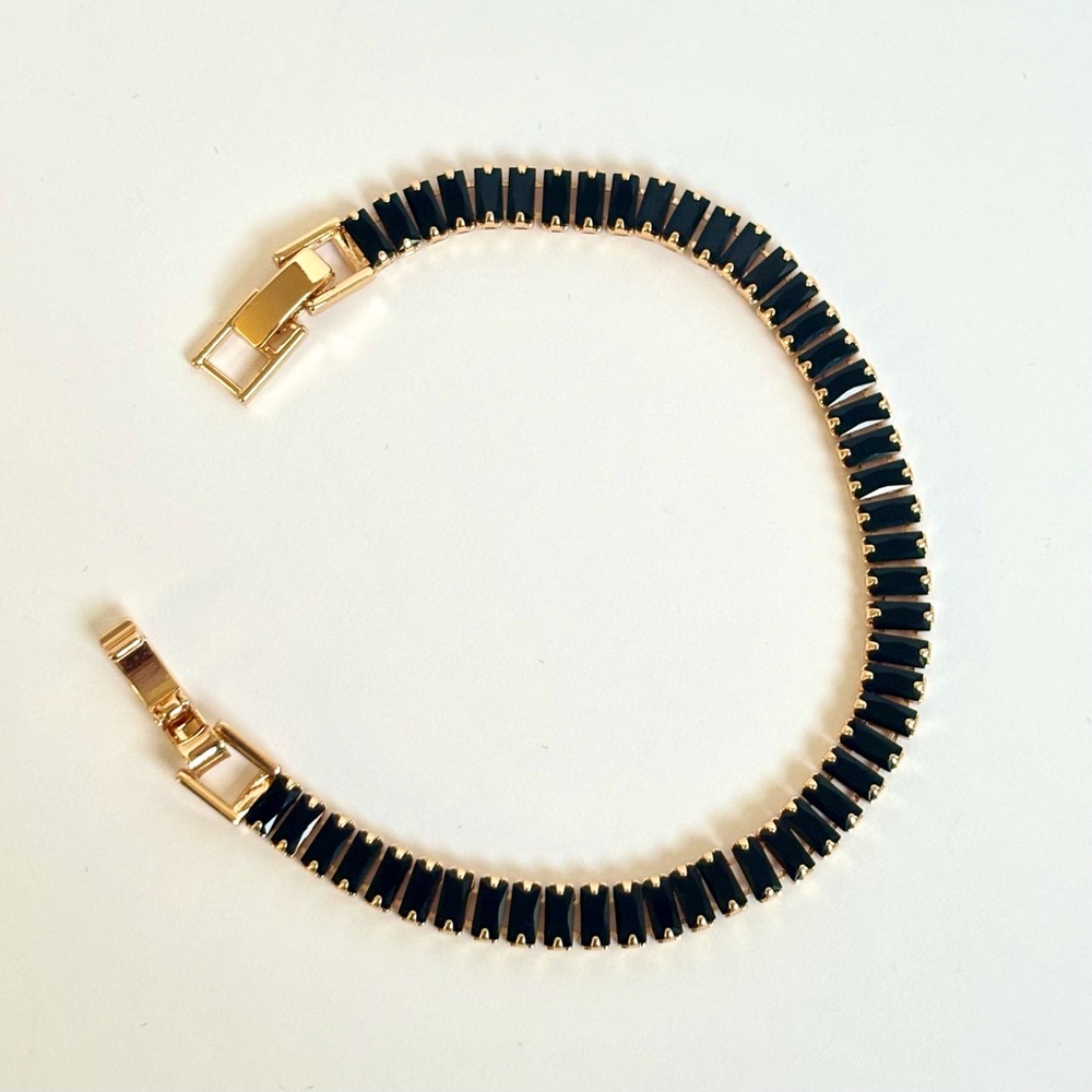 18k Rose gold-plated tennis bracelet with black baguette stones